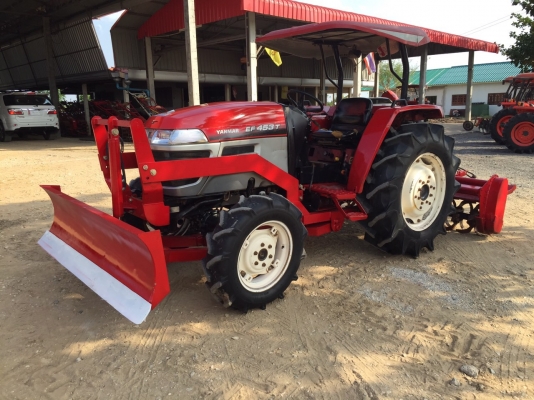 ขายรถไถยันม่าร์ EF453T พร้อมอุปกรณ์ดันหน้าและและโลตารี่. รถสวย ยางดีทั้ง4เส้น พร้อมใช้งานมากๆ ขายราคา298000บาท สนใจโทร 0819136451. ขอดูภาพเพิ่มเติมทาง line id:bow6451. #บริการจัดส่งฟรีทั่วไทย