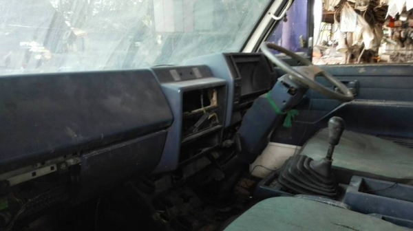 ขายรถ6ล้อ 115แรง เครื่องดีแคชซีสวย สภาพพร้อมใช้งาน เอกสารพร้อมโอน ราคา280,000 สนใจโทร 090-8588220คุณนะ 093-3258446คุณบิว หรือเข้าดูสินค้าอื่นๆได้ที่ www.narong2truck.com หรือ www.truck.in.th/498 หรือเพจFacebook ณรงค์ ซื้อขายรถมือสอง (เว็บไซต์ส่วนตัว) หรือ