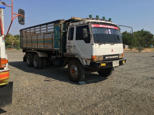 ขายรถ10ล้อ ดั้ม2เพลา FN527M-TF เครื่อง220เทอร์โบ เกียร์โลฮาย10สปีด กระบะดั้มมิเนียม พาวเวอร์ เบรกจิ๊ฟฟี่ ภายในสวย แอร์เย็น เอกสารพร้อมโอน สนใจโทร 090-8588220คุณนะ 093-3258446คุณบิว หรือเข้าดูสินค้าอื่นๆได้ที่ www.narong2truck.com หรือ www.truck.in.th/498