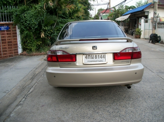 ขายถูก Honda Accord โฉมงูเห่า เครื่อง2.3cc VTI ปี2000 เกียร์ออโต้