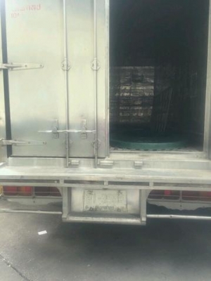 ฮีโน่  144 แรง  ปี48 (( รถห้องเย็น )) ยาว 5.5 เมตร  ราคา   630,000  บาท