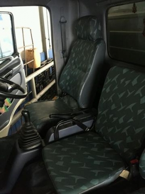 ฮีโน่  144 แรง  ปี48 (( รถห้องเย็น )) ยาว 5.5 เมตร  ราคา   630,000  บาท