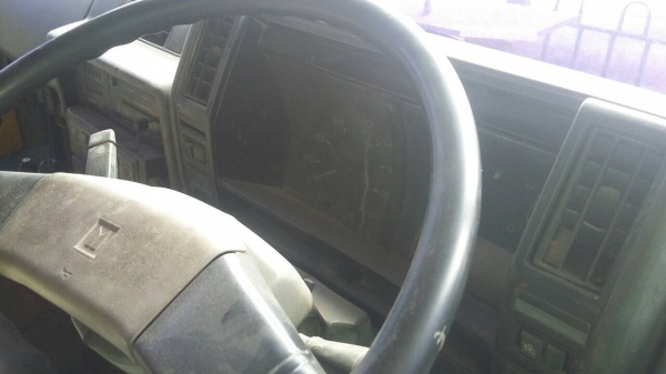 รถอีซูซู 6 ล้อดั้ม NKR 110 แรงม้า.    สนใจติดต่อ  081 - 6079515