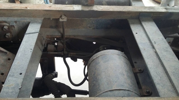 รถอีซูซู 6 ล้อดั้ม NKR 110 แรงม้า.    สนใจติดต่อ  081 - 6079515