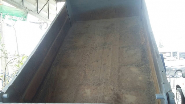 รถอีซูซู 6 ล้อดั้ม NKR 110 แรงม้า.    สนใจติดต่อ  081 - 6079515