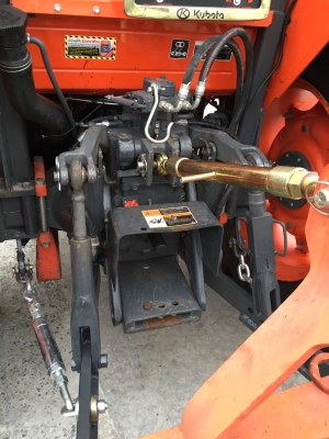 ** ราคา 590,000 ** KUBOTA M7040 สภาพ 95\%รถเดิมทั้งคัน เครื่อง เกียร์ รถใช้งานไม่กี่ร้อยชม. ยางใหม่ๆ ผานไม่เคยลงดิน .. โทร 062 387-4789 ** ราคา 590,000 ** KUBOTA M7040 สภาพ 95\%รถเดิมทั้งคัน เครื่อง เกียร์ รถใช้งานไม่กี่ร้อยชม. ยางใหม่ๆ ผานไม่เคยลงดิน .. โทร 062 387-4789