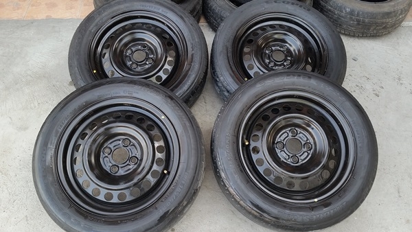 ขายล้อกะทะHONDA ขอบ15 4 รู100 ยางปี14 ฝาครอบ 4 ล้อ ขายล้อกะทะHONDA ขอบ15 4 รู100 ยางปี14 ฝาครอบ 4 ล้อ