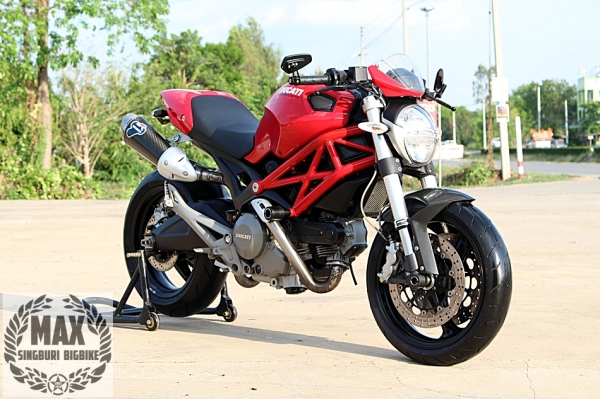 ((มาใหม่)) ducati monster 696 ปี09-10 ตัวประกอบนอก รถออกศูนย์ ใสๆ พร้อมใช้