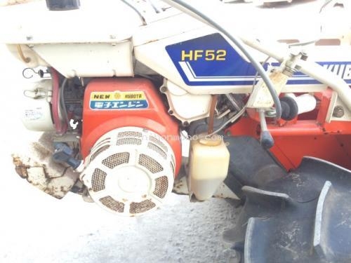 รถเกี่ยวข้าวเดินตาม   KUBOTA   HF52  รหัสสินค้า : 80903779  www.nihonmono.com