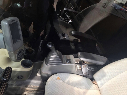 รถขุด CAT320D JAPAN รถ 8800 ชม. เล่มทะเบียน