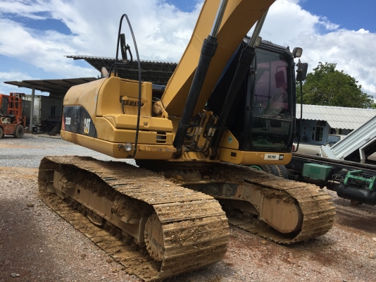 รถขุด CAT320D JAPAN รถ 8800 ชม. เล่มทะเบียน