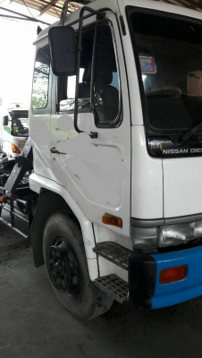 หัวลาก6ล้อนิสสัน