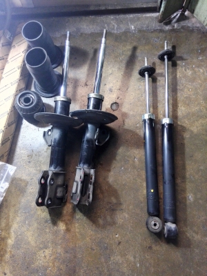 โช็คอัพ Yoyota Vios (โฉมปี07-13)