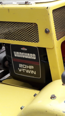 รถตัดหญ้านั่งขับ Fuji ME1020 รถพร้อมใช้งาน