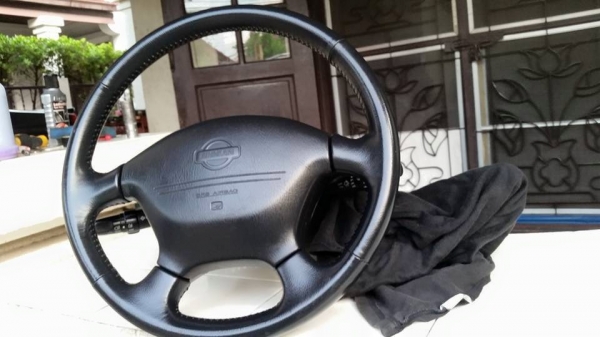 พวงมาลัย Nissan A32 A33 Sunny // Volvo เก่าญี่ปุ่น