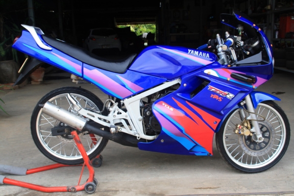ขาย TZR 150 แต่งสวย พร้อมแว๊น ทะเบียนพ้อรมโอน 16500