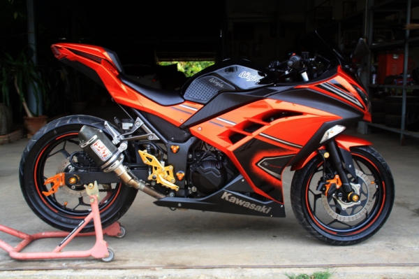 ขาย KAWASAKI NINJA 300 ปี2013 สภาพสวย มือเดียว ทะเบียนพร้อมโอน 117000