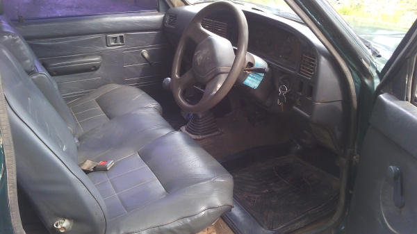 โตโยต้า ไมตี้เอ็ก ปี 33 แอร์ พวงมาลัยพาวเวอร์ รถบ้าน