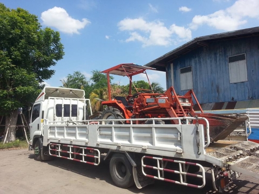 คูโบต้า L1-225 4 WD พร้อมปุ้งกี๋ตัก สภาพดีมาก