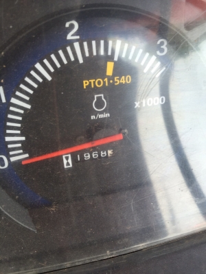 KUBOTA36แรง. อุปกร์ดันหน้า-ผานหลัง ทำงาน 1900ชม KUBOTA36แรง. อุปกร์ดันหน้า-ผานหลัง ทำงาน 1900ชม