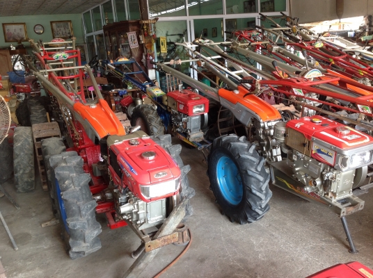 ขายเคื่องคูโบต้ายันม่าร์มือ2เเละตัวรถไถเดินตามสภาพพร้อมใช้งาน ราคาย่อมเยาว ขายเคื่องคูโบต้ายันม่าร์มือ2เเละตัวรถไถเดินตามสภาพพร้อมใช้งาน ราคาย่อมเยาว