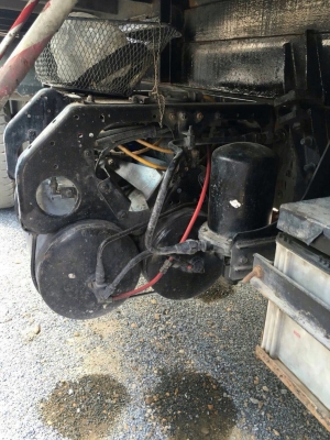 ขายรถบรรทุกสิบล้อ Mitsubishi เครื่อง 240 แรง ปี 57 กระบะดัมพ์ ทะเบียนพร้อม