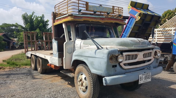 ขาย10ล้อ1เพลา เทรลเลอร์หัวยาวหางลากรถเกี่ยวข้าว 175แรง 6BG1 แชชซีสวย เครื่องดี เอกสารเล่มทะเบียนครบ พร้อมวิ่งงาน