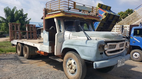 ขาย10ล้อ1เพลา เทรลเลอร์หัวยาวหางลากรถเกี่ยวข้าว 175แรง 6BG1 แชชซีสวย เครื่องดี เอกสารเล่มทะเบียนครบ พร้อมวิ่งงาน