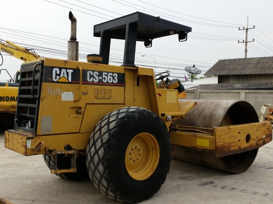 ขายรถบดบดอัดสั่นสะเทือนตัวบดหน้าเรียบ CATERPILLAR CS-563 นำเข้าจากประเทศอเมริกาแท้ 100\% สภาพสวย ไม่