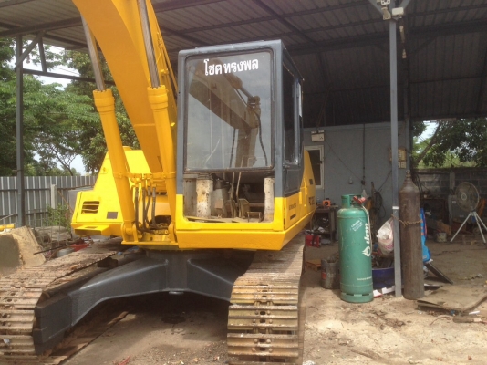 รถแบคโฮมือสอง