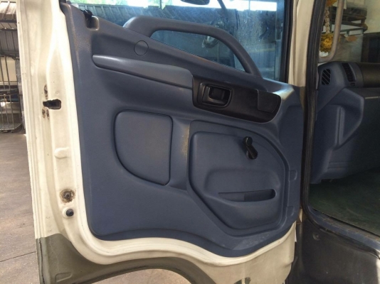 ขาย 6 ล้อ เมก้า FC4J ปี 48 ตู้เปียก ยาว 5.50m.