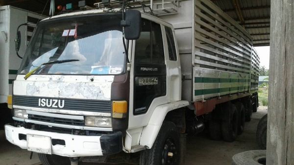 **679,000 บ.ต่อรอง/// 10ล้อ2เพลาดั้ม ISUZU ROCKY 6SA1 (JUMBO 200) เครื่อง/เกียร์ ดี แรง คัสซีใหญ่ สวย กระบะดั้มเหล็กคอกเกษตร ฝาทึบไม้ หัวเก๋งดี พาวเวอร์ ทริฟฟี่ ระบบลาก ครบ ยาง70\% ตามสภาพ พร้อมลุย เอกสารเล่มทะเบียน ครบ **ขาย ISUZU ROCKY-210 HP (จัมโบ้) 10 **679,000 บ.ต่อรอง/// 10ล้อ2เพลาดั้ม ISUZU ROCKY 6SA1 (JUMBO 200) เครื่อง/เกียร์ ดี แรง คัสซีใหญ่ สวย กระบะดั้มเหล็กคอกเกษตร ฝาทึบไม้ หัวเก๋งดี พาวเวอร์ ทริฟฟี่ ระบบลาก ครบ ยาง70\% ตามสภาพ พร้อมลุย เอกสารเล่มทะเบียน ครบ **ขาย ISUZU ROCKY-210 HP (จัมโบ้) 10