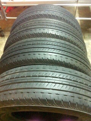 ยางบริสโตน 205/70/15ปี13 ชุด3200บ. รับเอง 3000บ.