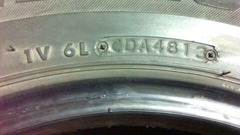 ยางบริสโตน 205/70/15ปี13 ชุด3200บ. รับเอง 3000บ.