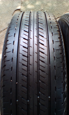 ยางบริสโตน 205/70/15ปี13 ชุด3200บ. รับเอง 3000บ.