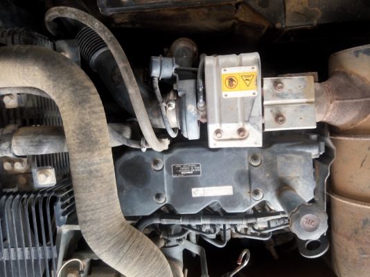 ขายรถแบคโฮ KOMATSU PC200-7 กับ KOMATSU PC160-8 ราคาคันละ 1500000