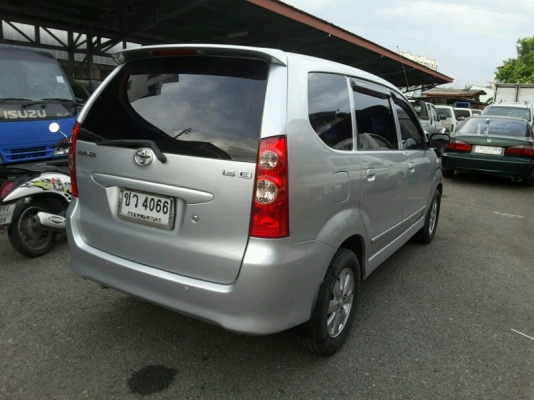 ขายToyota Avanza 1.5E AT LPG ปี07.