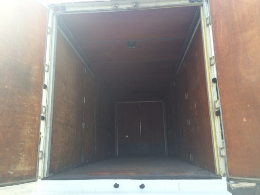 ขายตู้10บาน ยาว7.20เมตร ไม่มีเสากลาง สภาพสวยพร้อมใช้งาน