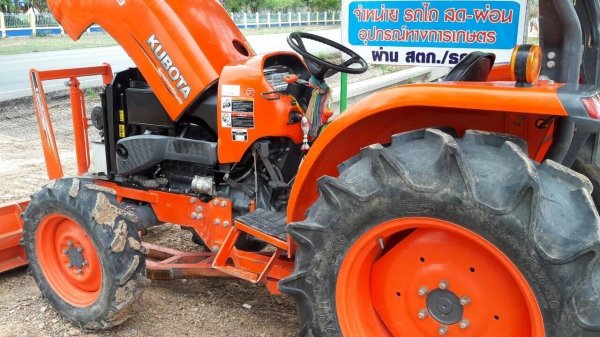ขายคูโบต้า L4708 ดันหน้าและผานพรวน5/24 CMTสภาพพร้อมใช้