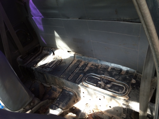 หัวเก๋ง L200 ไซโคลน แอร์โร่บอดี้