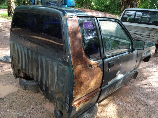 หัวเก๋ง L200 ไซโคลน แอร์โร่บอดี้