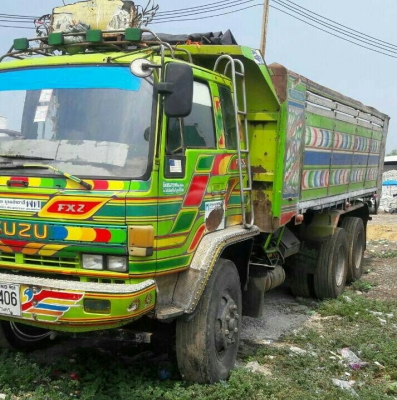 สิบล้อ อีซูชุ ร็อคกี่ FVM12M175สโลส 2เพาใหญ่ สภาพดีสวยพร้อมใช้งาน ทะเบียนพร้อมโอน