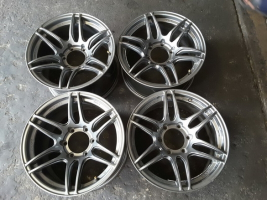 Max ลาย MR2 ขอบ 17 ET+20 สภาพใหม่ สวยๆ 1ชุด Max ลาย MR2 ขอบ 17 ET+20 สภาพใหม่ สวยๆ 1ชุด