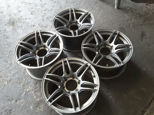 Max ลาย MR2 ขอบ 17 ET+20 สภาพใหม่ สวยๆ 1ชุด Max ลาย MR2 ขอบ 17 ET+20 สภาพใหม่ สวยๆ 1ชุด