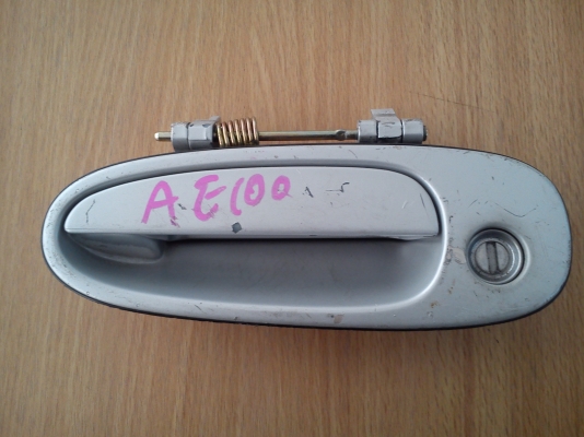 มือเปิดประตูหน้า ข้างซ้าย TOYOTA AE100 AE101 หรือ สามห่วง มาริโน่