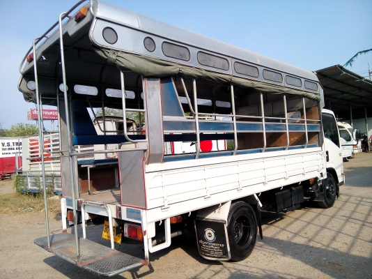 6 ล้อ *Euro.3* ISUZU NMR 130 แรงม้า *คอมมอนเรว* ยาว 4.30 ม.* รถสวยเดิม+สวยจริงสวยจัด *รถห้างแท้*  มีเล่มพร้อม (ปี57)