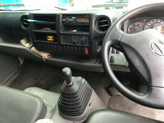 รถบรรทุก 6 ล้อ HINO EURO3   กระบะยาว 5 เมตร