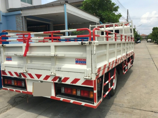 รถบรรทุก 6 ล้อ HINO EURO3   กระบะยาว 5 เมตร