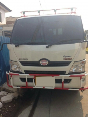 รถบรรทุก 6 ล้อ HINO EURO3   กระบะยาว 5 เมตร