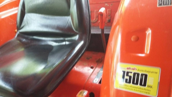 ขายรถไถ KUBOTA L4708 อุปกรณ์ครบ ดันหน้า ผานหลัง โรตารี่ รถสวยใช้งานน้อย เอกสารพร้อมโอน สนใจโทร 090-8588220คุณนะ 093-3258446คุณบิว หรือเข้าดูสินค้าอื่นๆได้ที่ www.narong2truck.com หรือ www.truck.in.th/498 หรือเพจFacebook ณรงค์ ซื้อขายรถมือสอง (เว็บไซต์ส่วน